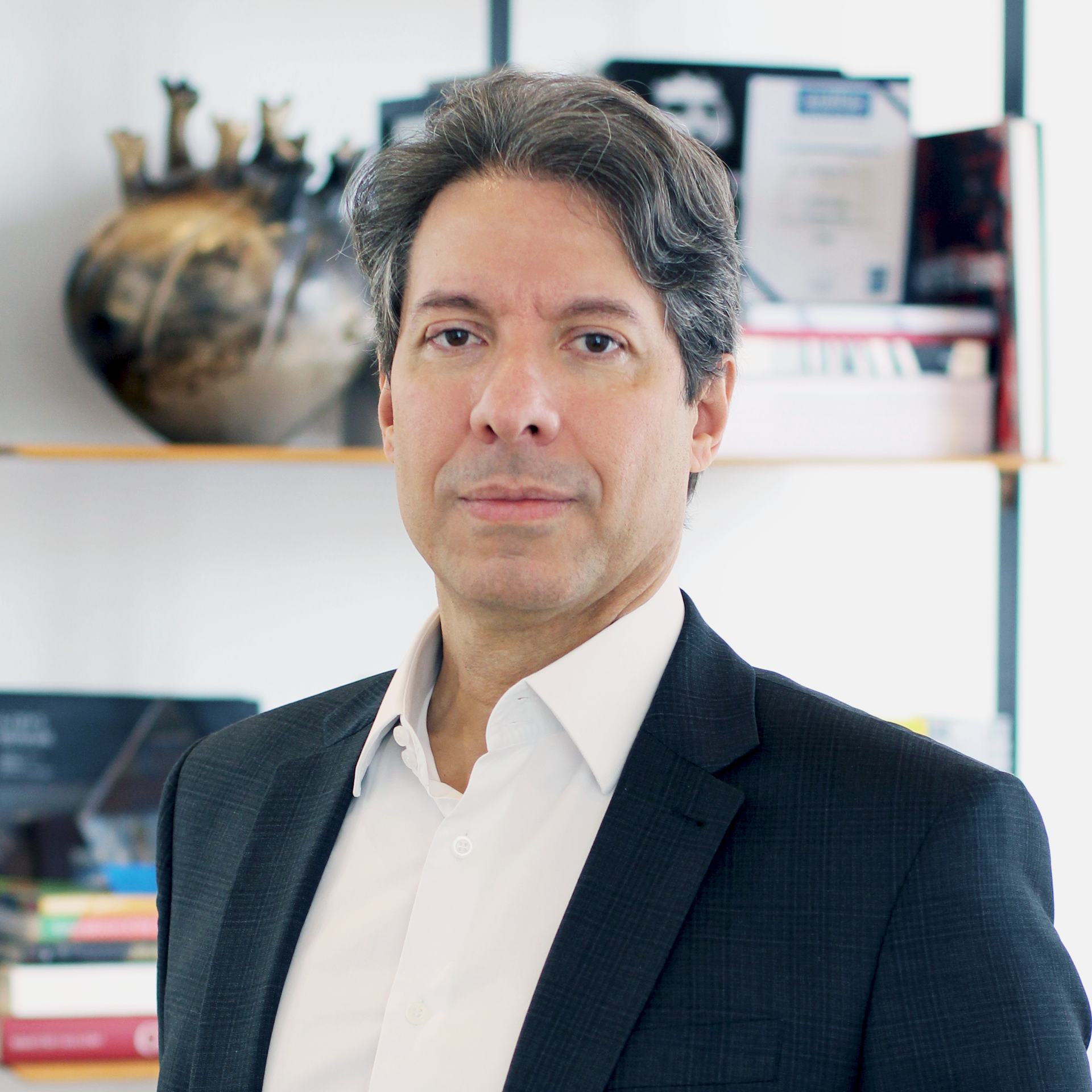 Fernando_ambientada_1x1 Fernando_ambientada_1x1