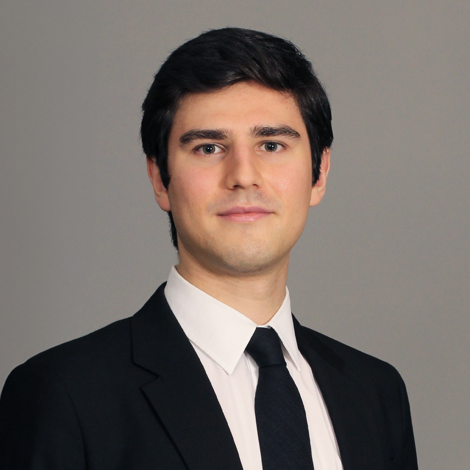 Leia mais sobre o artigo Miguel Viveiros