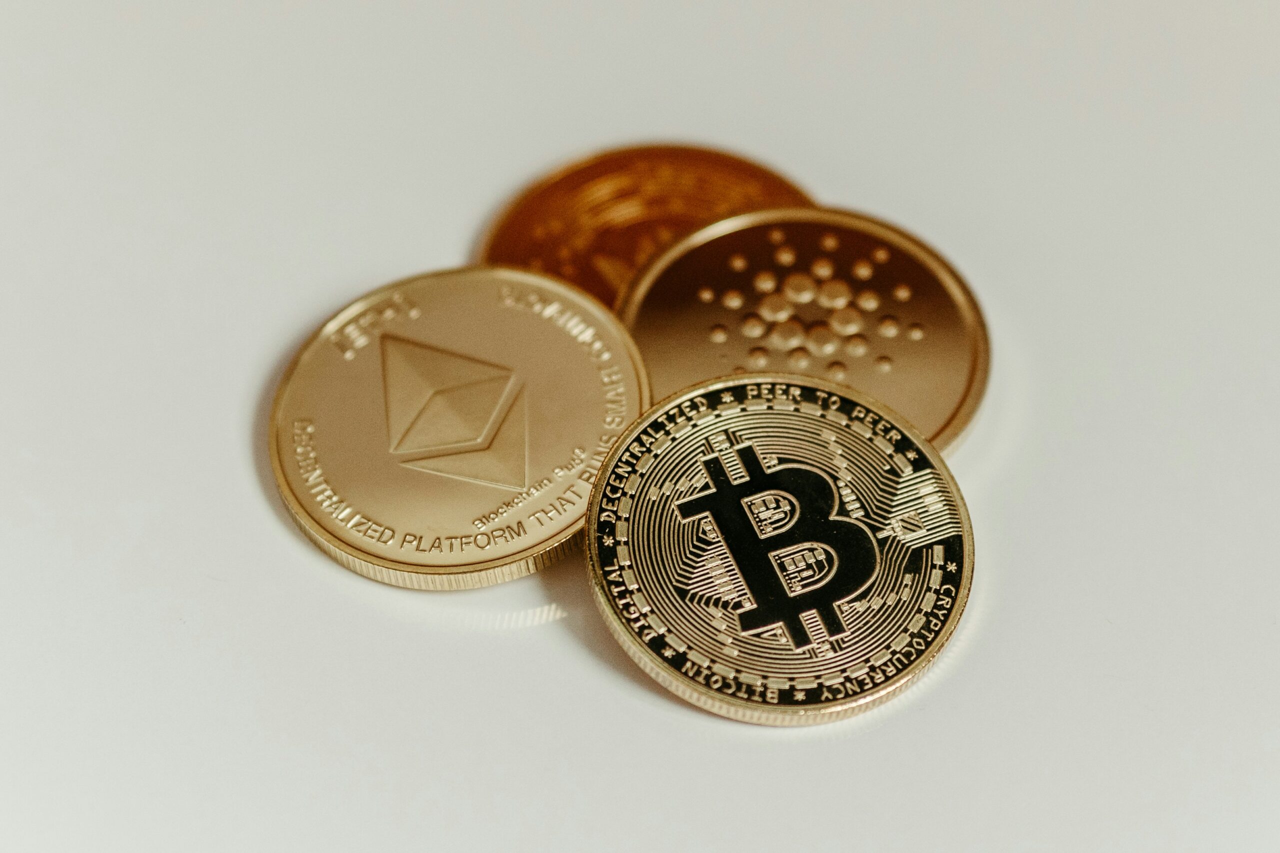 Leia mais sobre o artigo Superior Tribunal de Justiça autoriza penhora de criptoativos: novo horizonte na execução de dívidas