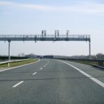 Free flow no acostamento? A judicialização tenta frear o pedágio sem cancela